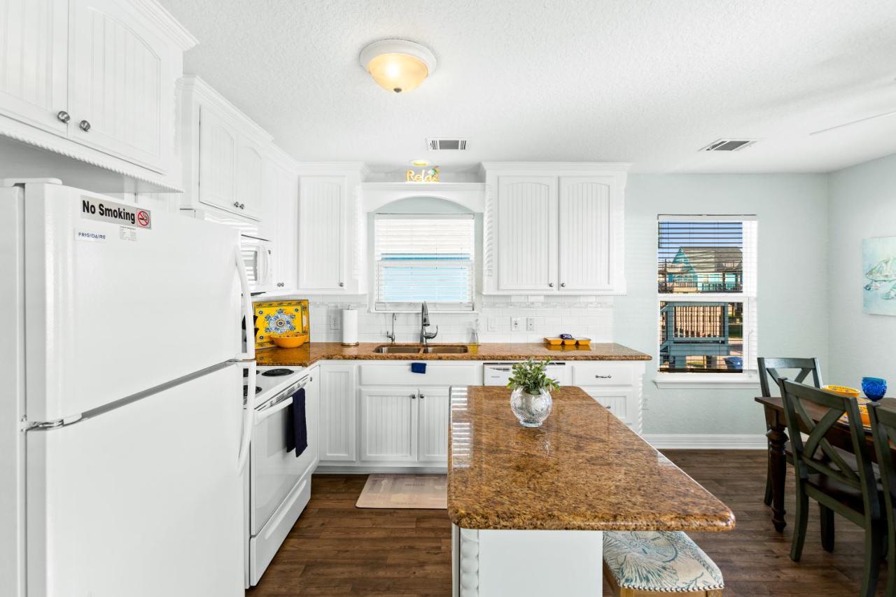 Walk To Beach, Sunset Bay Views, Pet Friendly - Sea Me Relaxin Surfside Beach Extérieur photo